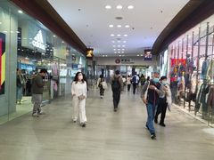 -东荟城名店仓