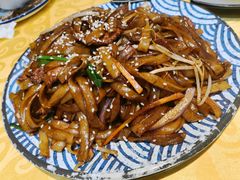 干炒牛河-天宝食坊·啫啫煲大排档(西华路店)