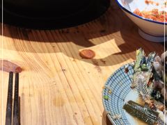 -野山舂·贵州现舂酸汤火锅(鸿通城店)