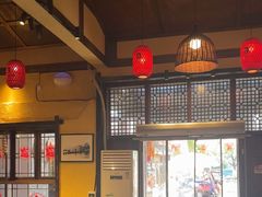 -富正毅三下锅·湘西韵味(天门山索道店)