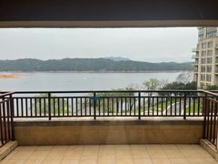 -杭州千岛湖滨江希尔顿度假酒店