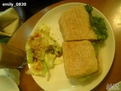 咖喱鸡三明治-榖屋house of flour(张江首店)