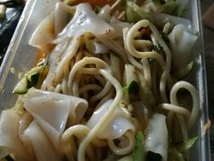 -媛媛家秘制鸡丝凉皮(陆慕店)