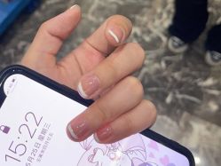 -UGIRL有个美甲