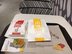 -麦当劳(火车北站餐厅)