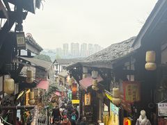 -磁器口古镇