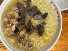 -文山荷鲜居(翠湖店)