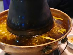 鸳鸯锅-清真老马家海鲜大排档(台东店)