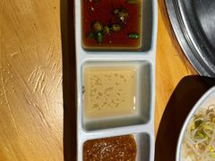 -唯成•韩国炭火烤肉 유성고기