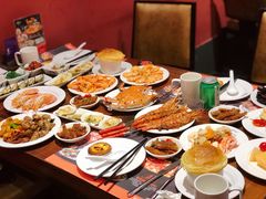 -四海一家自助餐(益田假日广场店)