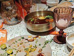 -小董哥烤串·爆汁大油边(故宫店)
