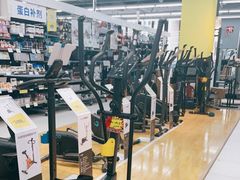 -迪卡侬(烟台万达店)