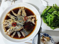 -煲来饱去冷水鱼