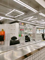 -宫铭烫发染发接发店