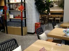 大堂-必胜客(百联又一城店)