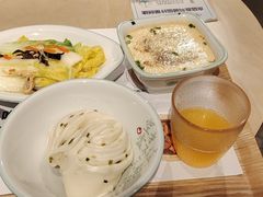 -老乡鸡(上海白玉兰广场店)