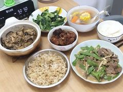 -天鹅到家·保姆月嫂育儿嫂(龙华店)