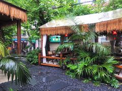 -二厨·吊桥小院·脆皮烧鸡公·本地农家菜(沿江西路店)