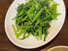 炒空心菜-谢大牛馆·中式卤牛排(老店)