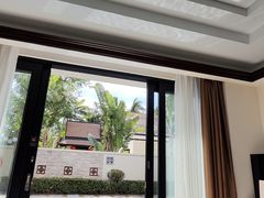 -三亚亚龙湾雅高铂尔曼别墅度假酒店