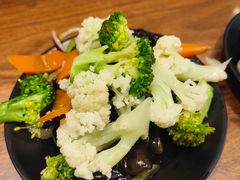 -清真聚陇缘美食餐厅(南横东街店)