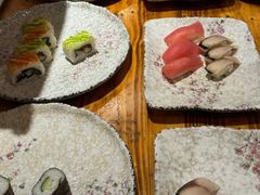 -广州万富希尔顿酒店·感趣自助餐厅·金秋蟹宴生蚝海鲜刺身