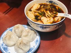 红汤辣馄饨-熙盛源(复兴路店)