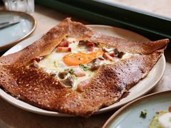 鸡蛋蘑菇熏肉荞麦可丽饼-RAC BAR(安福路店)