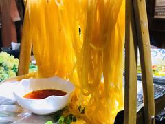 -东口码头·烧鸽子·鱼头泡饼·地方菜(金鹰悦城店)