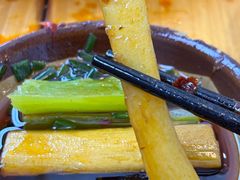 -黄潇洒老火锅(九眼桥宏济巷店)
