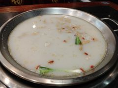 -老来福·非遗酸汤兔(凯旋路店)
