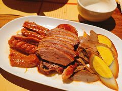 狮头鹅拼盘-荣家黄鱼面(南京西路店)