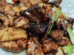爆三样-东兴楼饭庄(六里桥店)