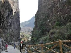 -苍山世界地质公园·石门关大峡谷