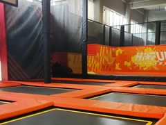 -嗨翻Hi-Fun竞技主题乐园·蹦床团建生日轰趴(荆川 国光1937店)