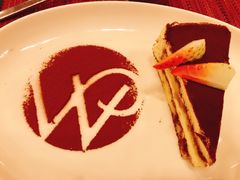 -WOLFGANG PUCK KITCHEN & BAR(迪士尼小镇店)