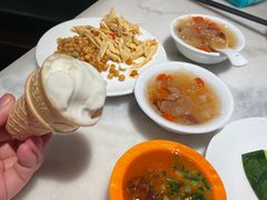 -煲宫猪肚鸡(晶品店)