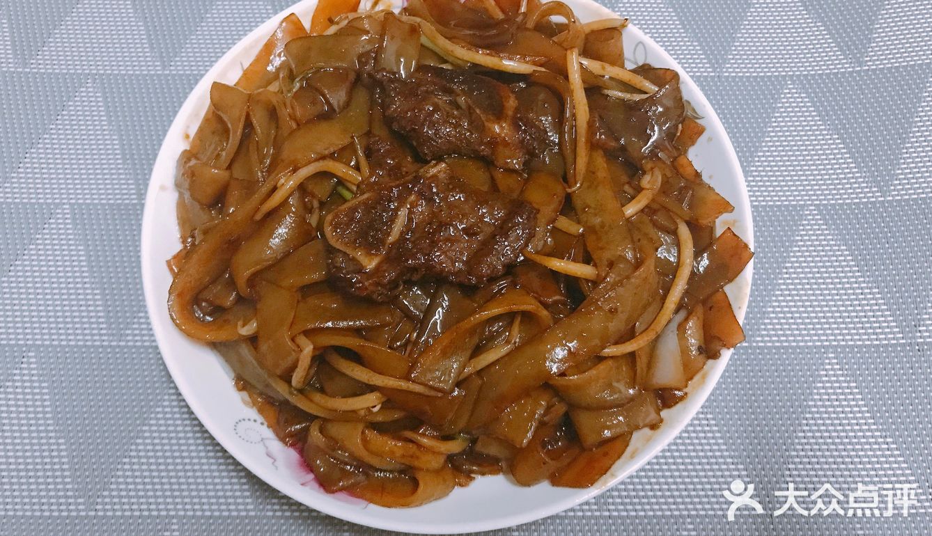 简单易做还能健脾养胃的干炒牛河