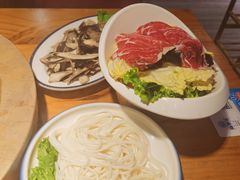 -滇小鱼·云南野生菌火锅(上杭路店)