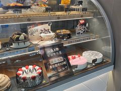面包甜点陈列柜-DQ·蛋糕·冰淇淋(龙湖狮山天街店)