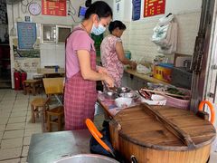 -老嘢扣肉糯米饭(云亭街店)