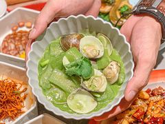 藤椒蛤蜊烩丝瓜-渔语鱼新川菜Bistro(万象天地店)