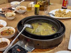 -濠轩阁特色生蚝火锅(水湾路店)