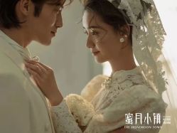 -苏菲亚婚纱摄影