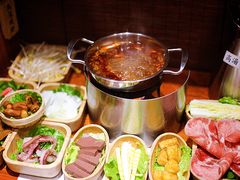-独食火锅·半米屋台(直营总店)
