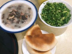 -何记羊汤馆(丽水佳源店)