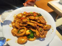 -霸蛮湖南菜·牛肉粉(荣京西街店)