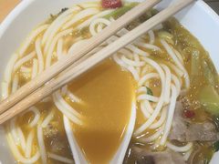 -三千粉牛肉米粉(来客茂店)