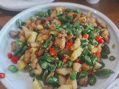 -有家川菜(宝山万达店)