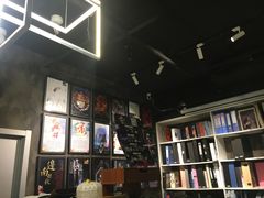 -悦河马家庭桌游剧本馆(朝阳门店)